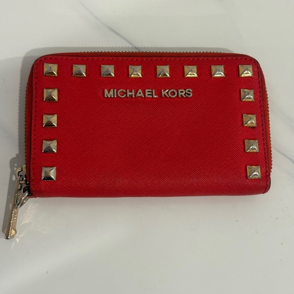 Michael Kors Red Wallet with‎ Gold Accents